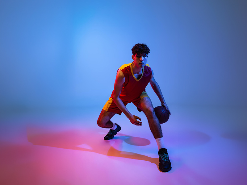 苏群:勇士遭开拓者三杀非偶然,阵容太矮无法匹配开拓者锋线高度